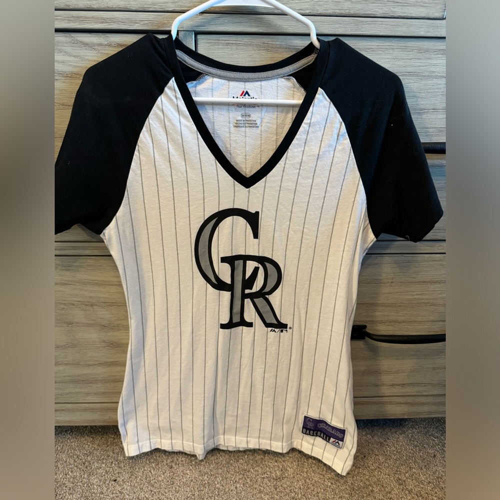 CO Rockies baseball T